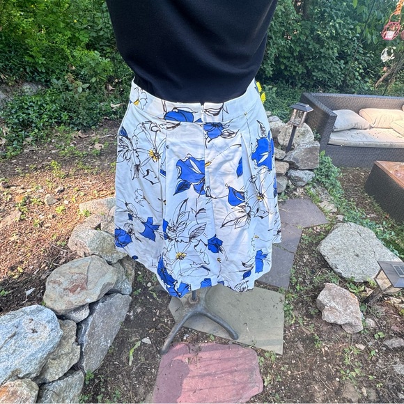 Brooks Brothers floral pleated skirt - Picture 4 of 12